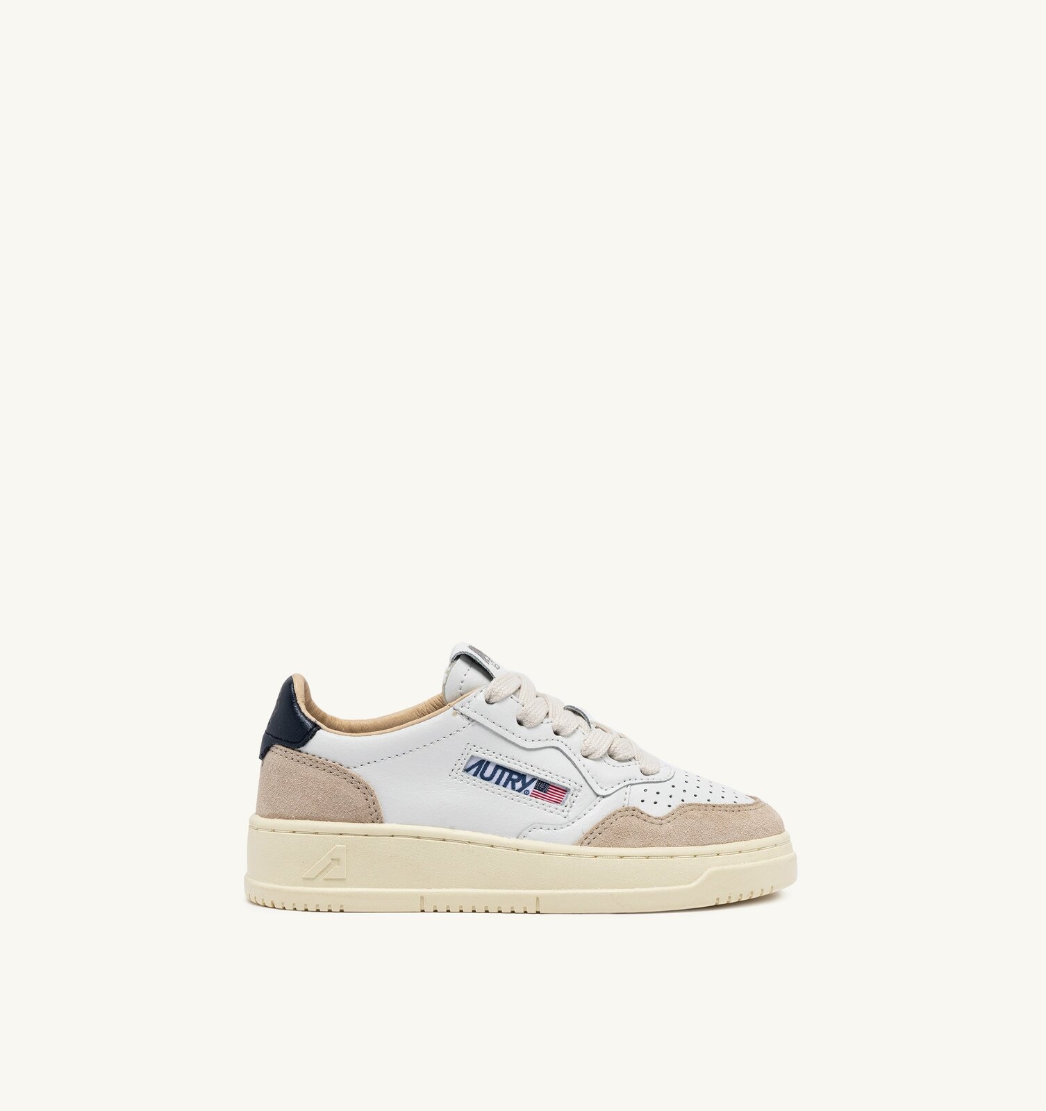 Medalist Kids Low en cuir et daim coloris blanc et space blue