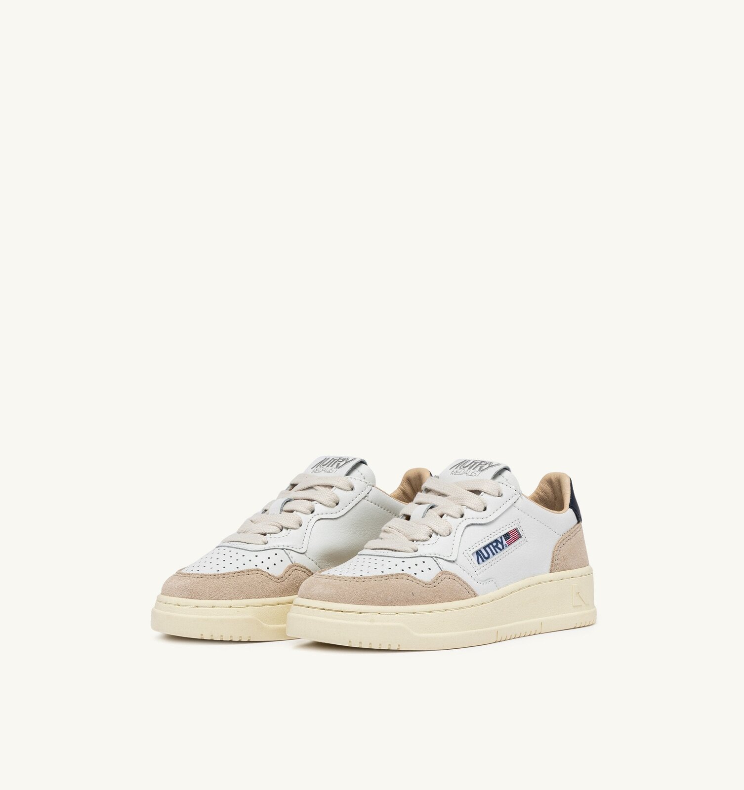 Medalist Kids Low en cuir et daim coloris blanc et space blue