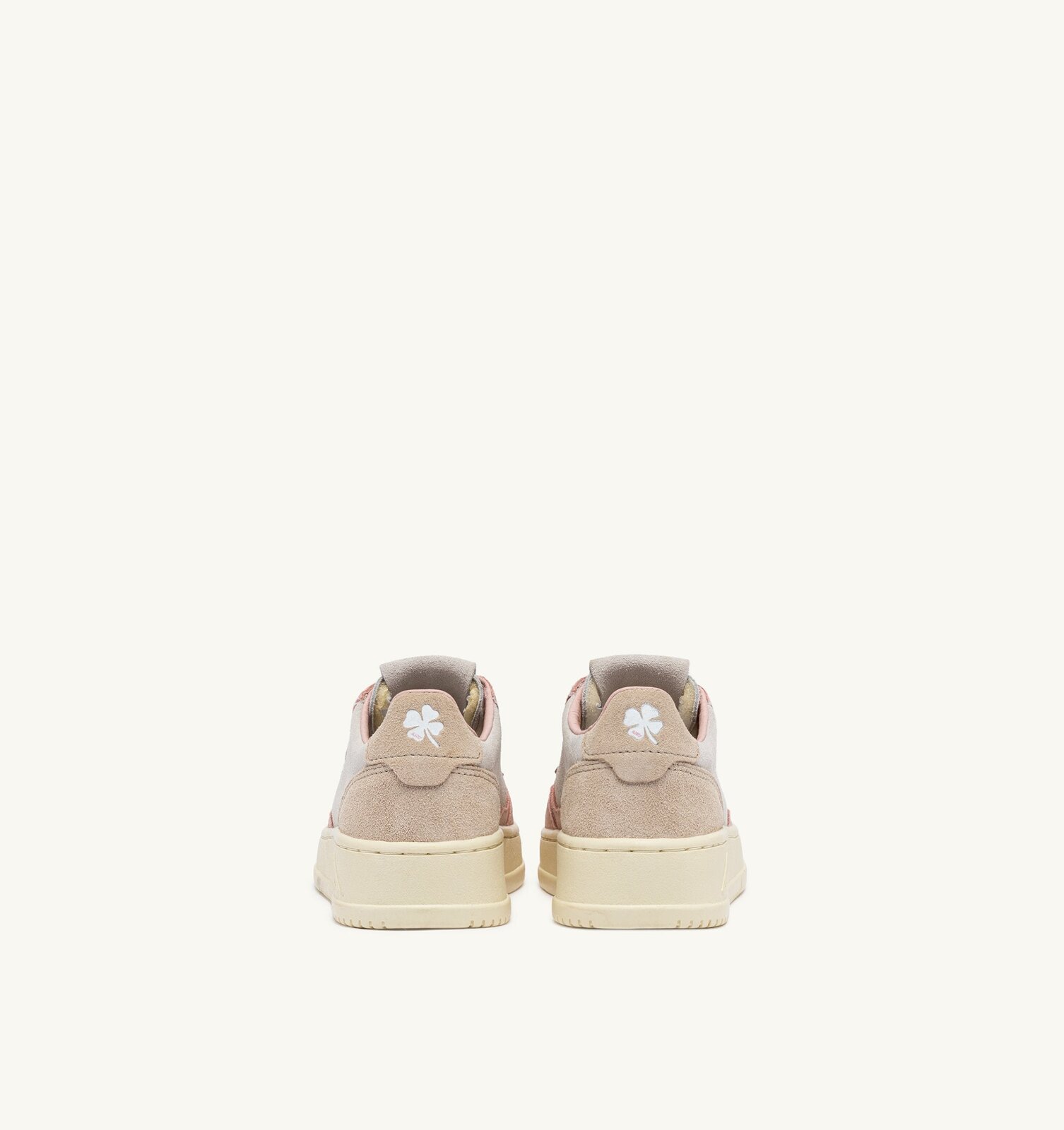 Medalist Kids Low en daim coloris powder pink et sand