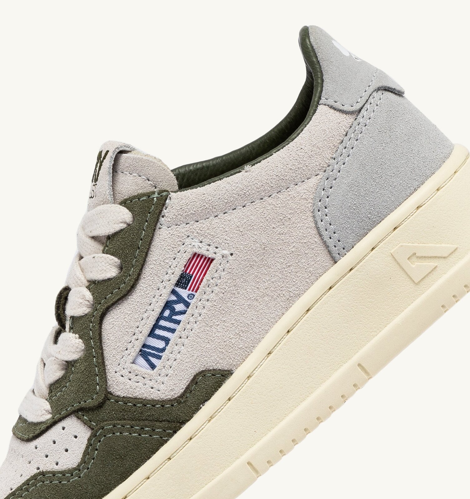 Medalist Kids Low en daim coloris schio green et loft gray