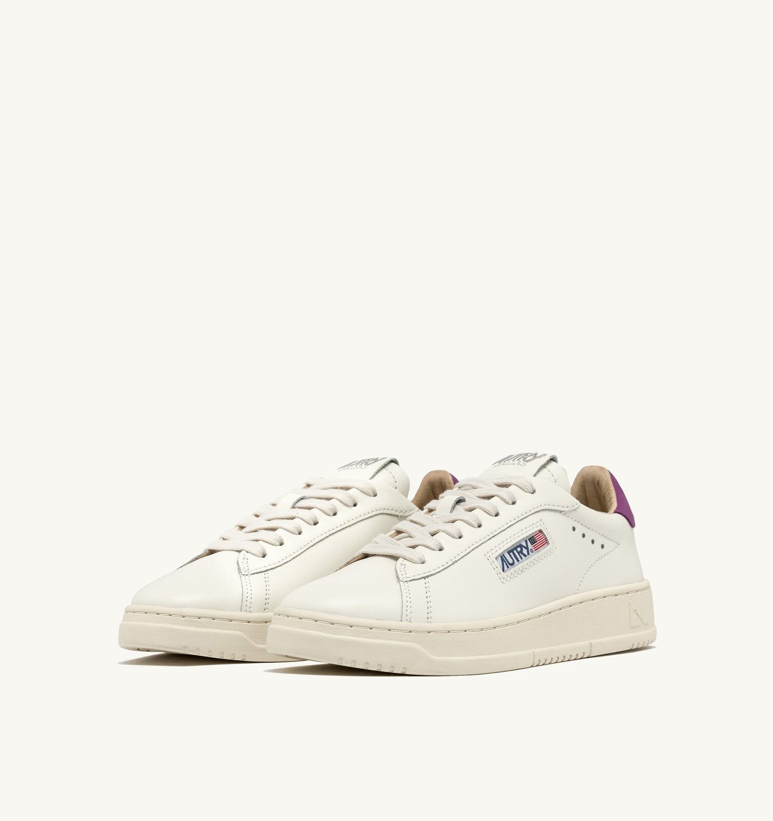 Dallas Low en cuir coloris Marshmallow et Hyacinth Violet