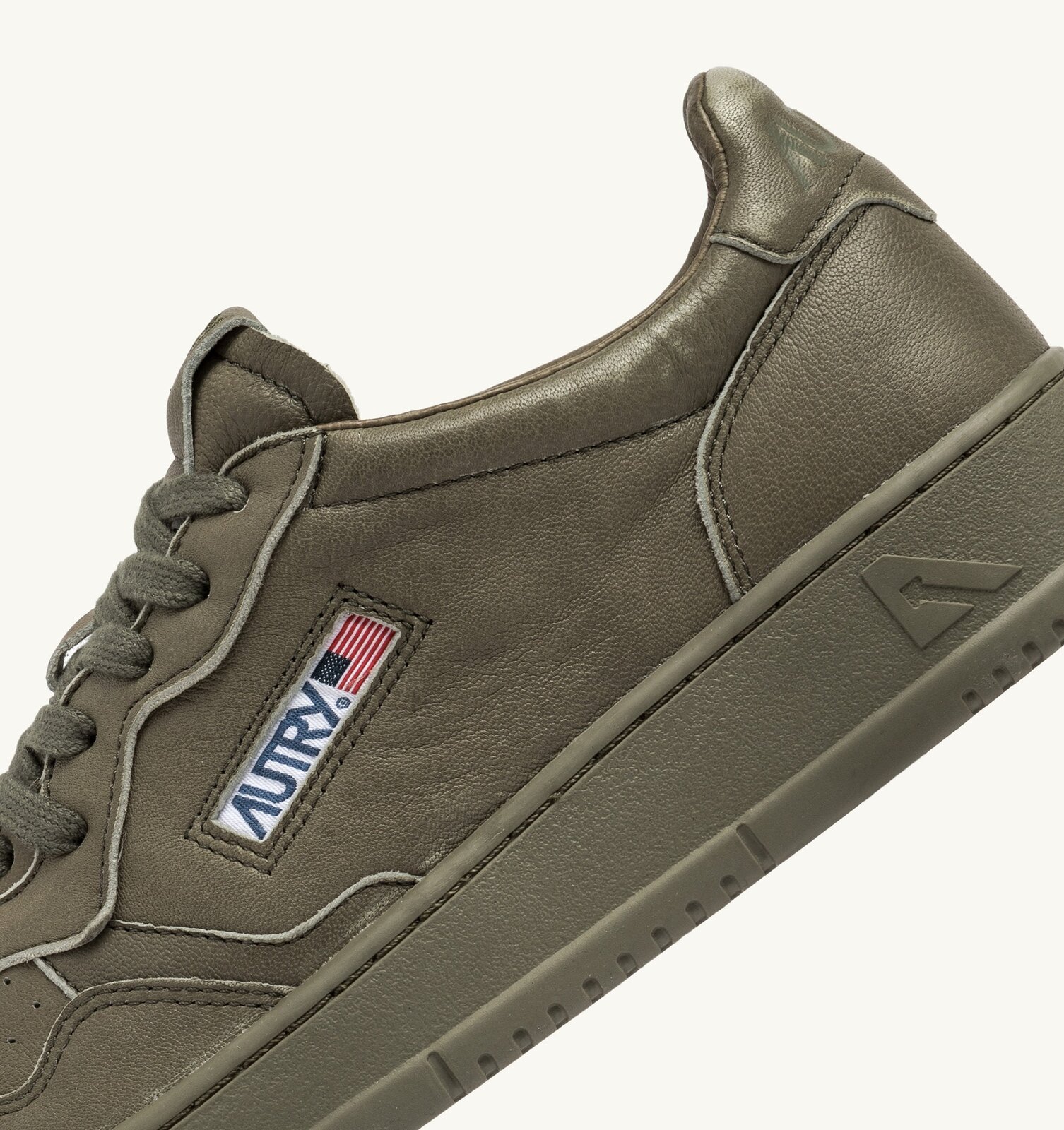 Medalist Low en nappa coloris Covert Green