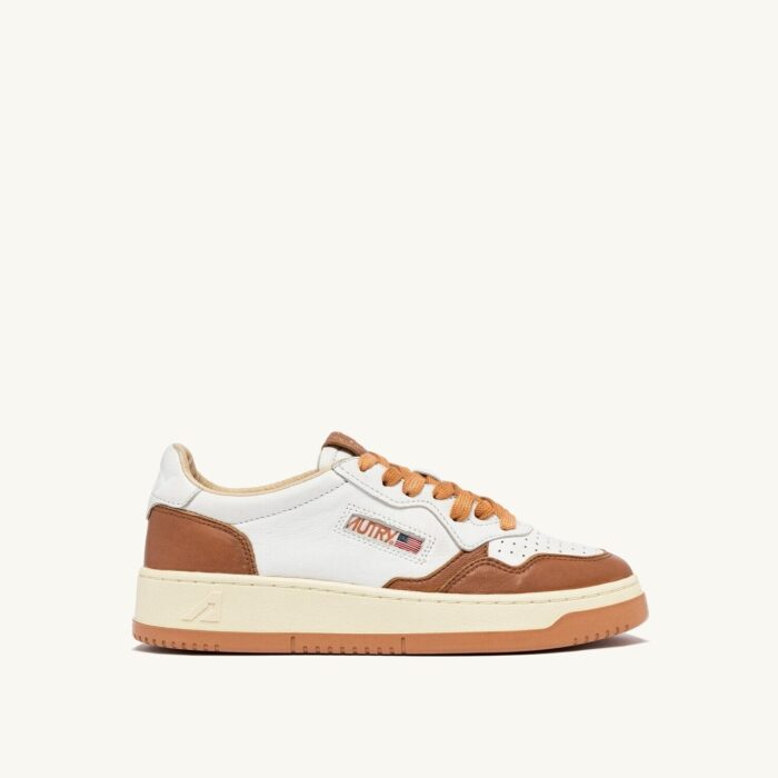 Medalist Low en cuir blanc et Sandstorm