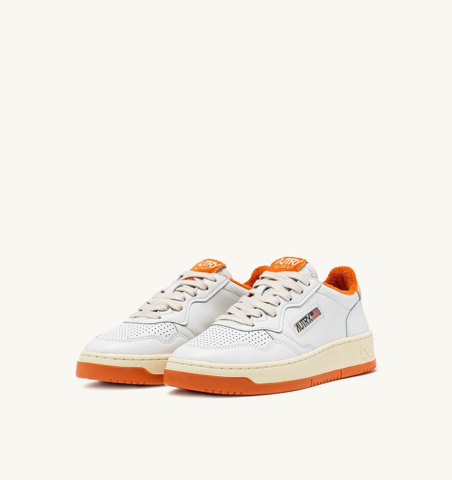 Medalist Low en cuir coloris blanc et Amberglow