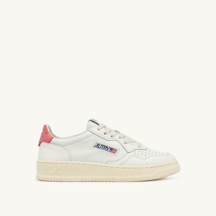 Medalist Low en cuir coloris blanc et Tearose