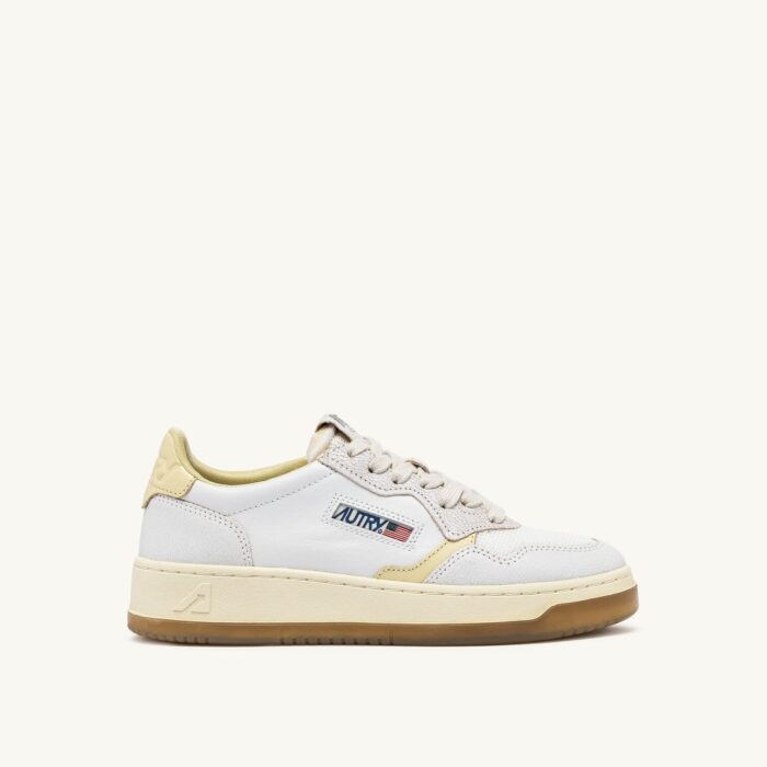 Medalist Low en cuir et mesh coloris blanc et hay