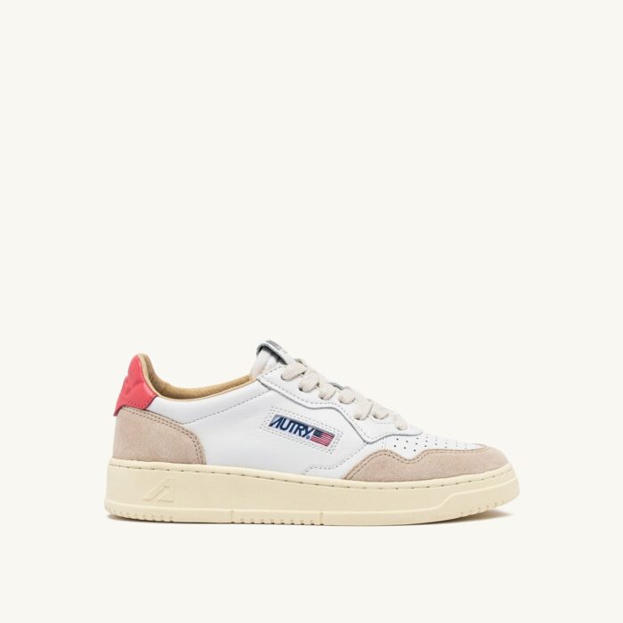 Medalist Low en cuir et daim coloris blanc et Tearose